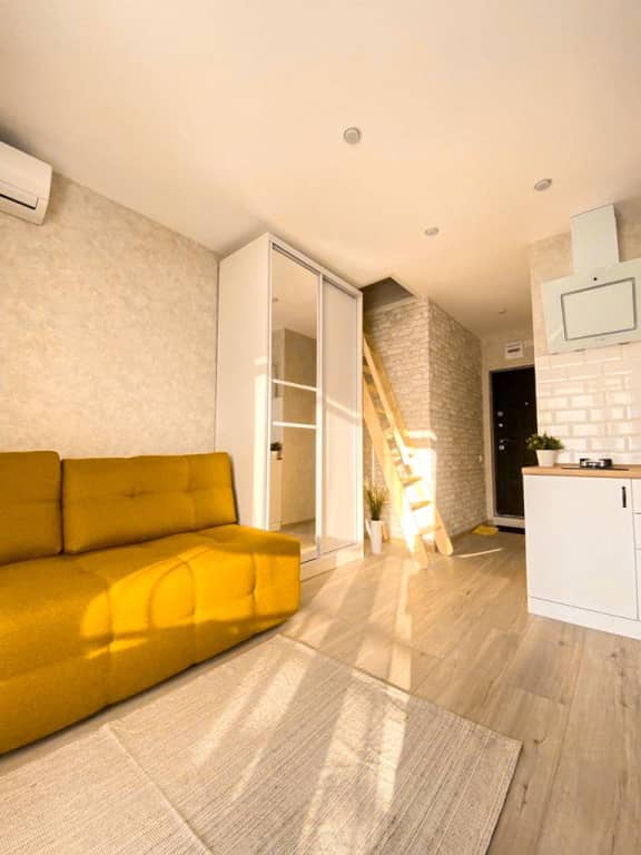 Квартира с мансардой в 100м от моря: фото 6