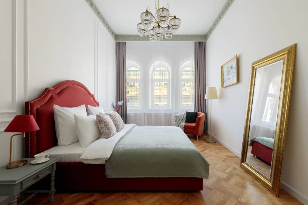 Апартаменты Minin Apartments с видом на Александринский Театр 130 кв.м.: фото 4