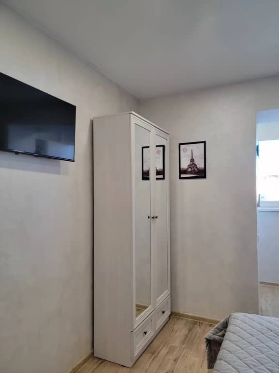 Апартаменты Атмосфера - Центр, Wi-Fi 5G,  Smart-TV и кондиционер: фото 7