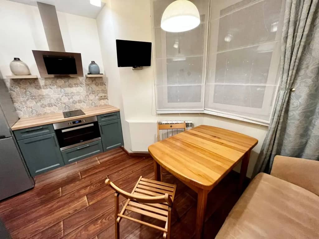 Апартаменты Sunny Days Apartment Стахановская: фото 4