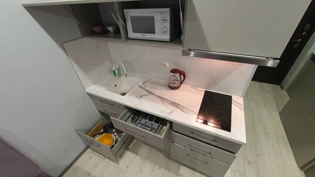 Апартаменты Уютная студия на Веселой 28 от HomeHotelSochi: фото 6