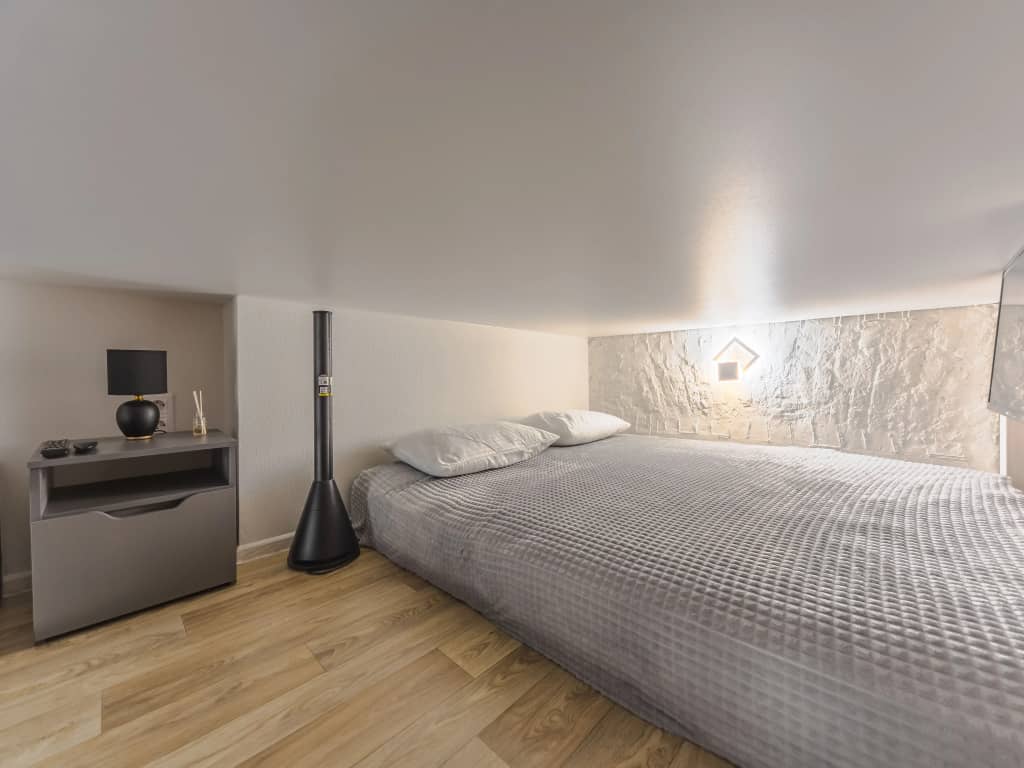 Апартаменты  EasyGuest в стиле лофт рядом с метро Садовая: фото 4