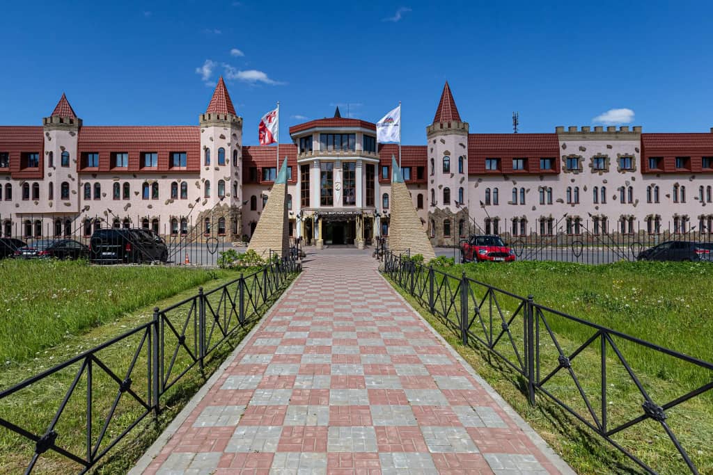 Отель Форт Колесник: главное фото 1