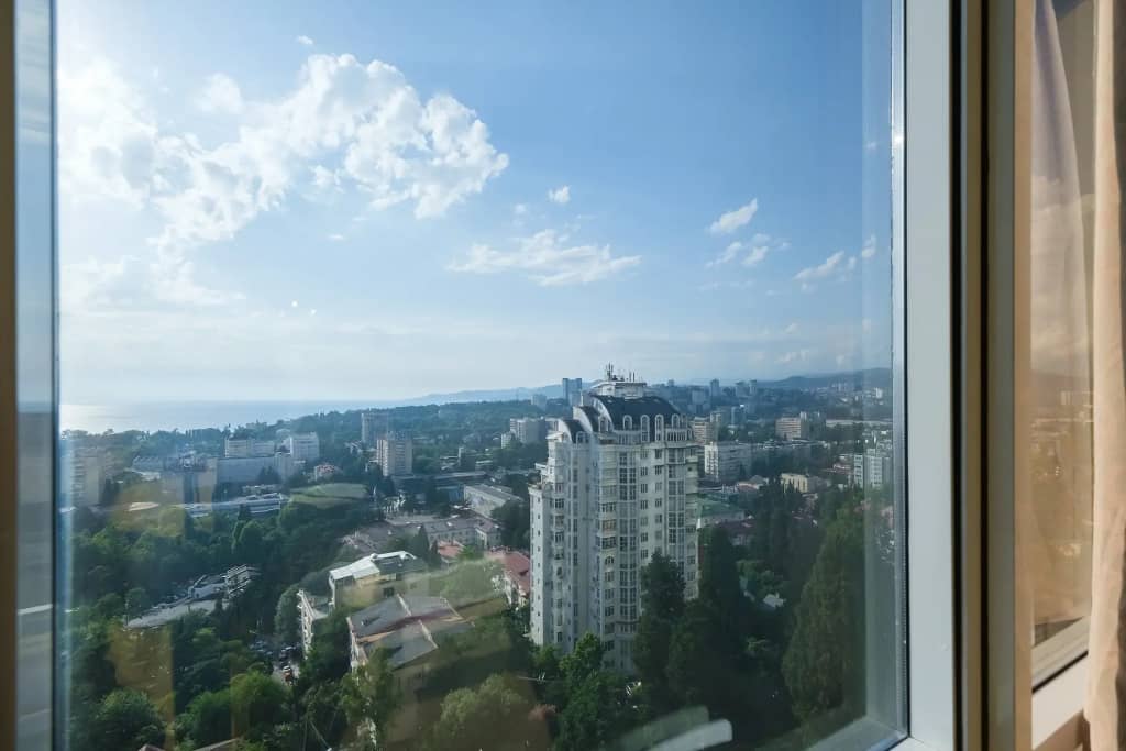 Апартаменты 3к видовые 130м, у морпорта с джакузи. 500м до моря: фото 4