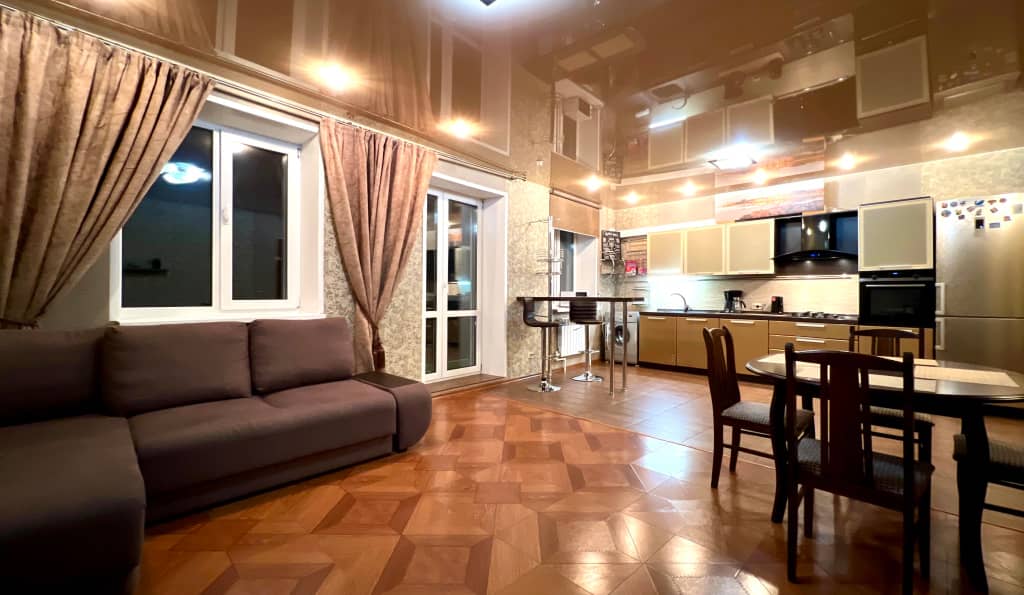 Квартира 3-комнатная Видовая Yarapartments на Набережной: фото 4