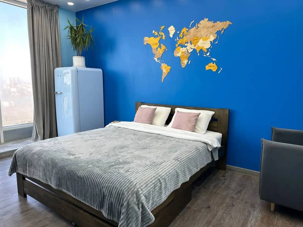 Квартира с Панорамными Окнами и Выходом на Крышу: фото 4