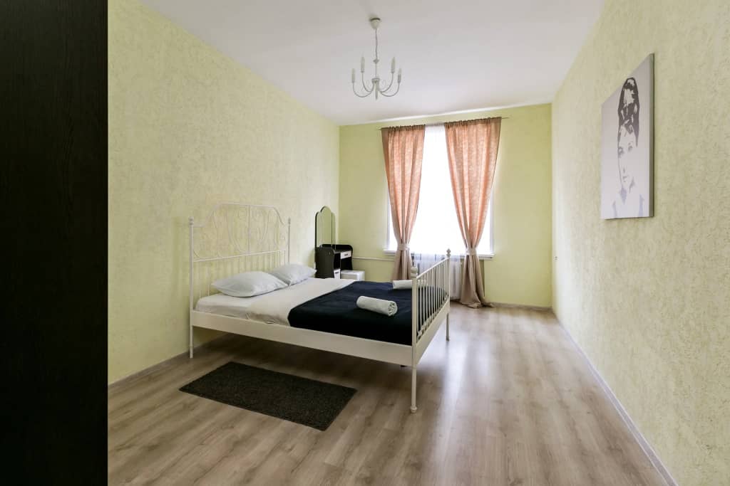 Апартаменты MaxRealty24 Земляной Вал 52/16: фото 6