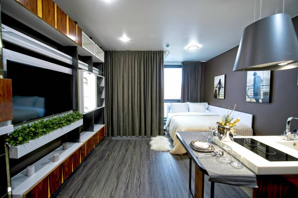Апартаменты с Балконом и Видом на Город Elite Apartments: фото 7