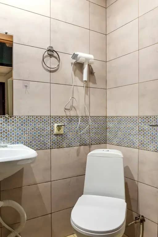 Апартаменты ROOMSTAY метро Василеостровская с видом во двор: фото 6