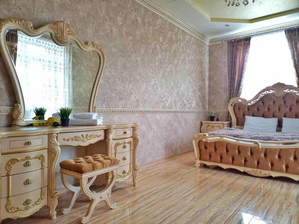 Квартира большая уютная возле источника: фото 5