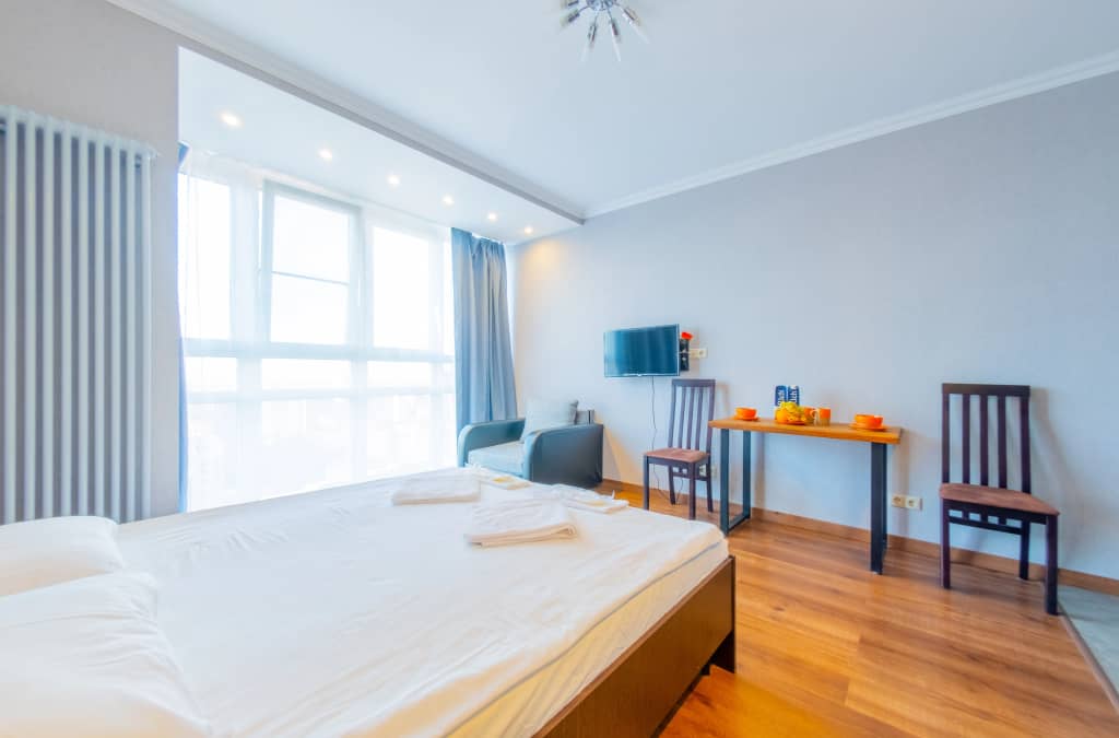 Жилое помещение OrangeApartments24 Сереброва 4: фото 6
