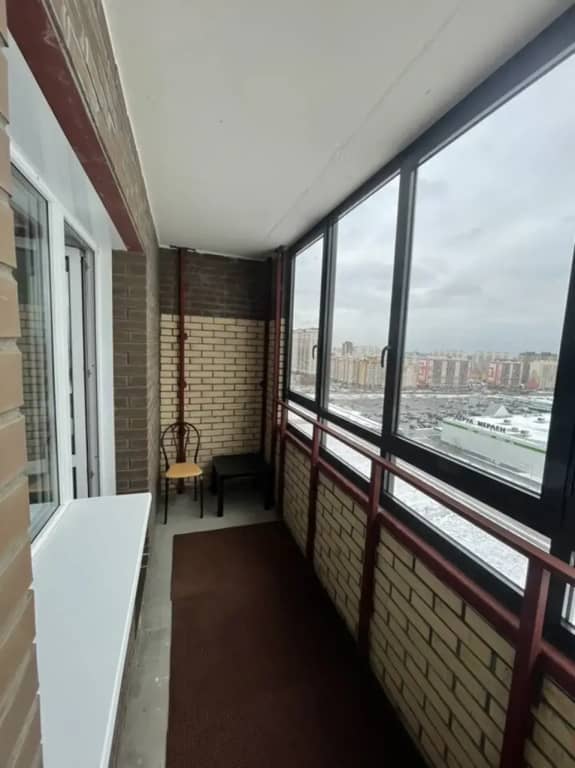 Квартира студия комфорт класса в Калининском районе: фото 4