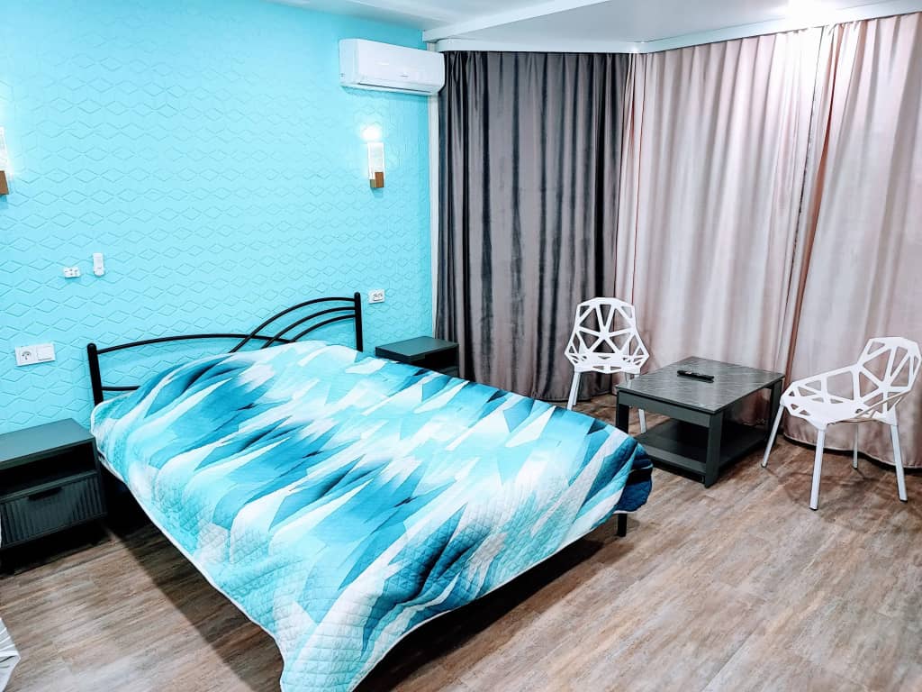 Апартаменты Люкс с кондиционером и бойлером в центре Абакана: фото 4