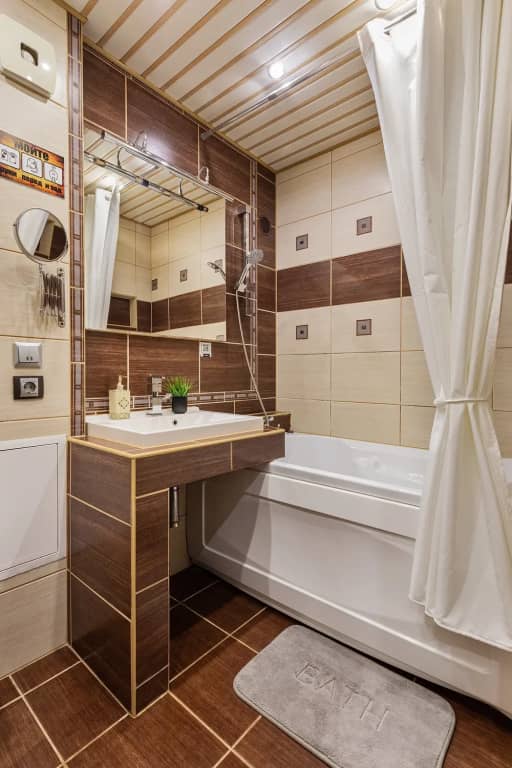 Апартаменты J&N Apartments Двухкомнатные с гидромассажной ванной Советская 10: фото 6