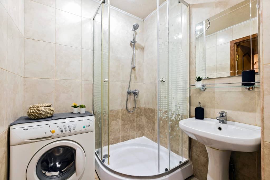 2-room Apartment 2 Min Walk From Food Mall DEPO: фото 6