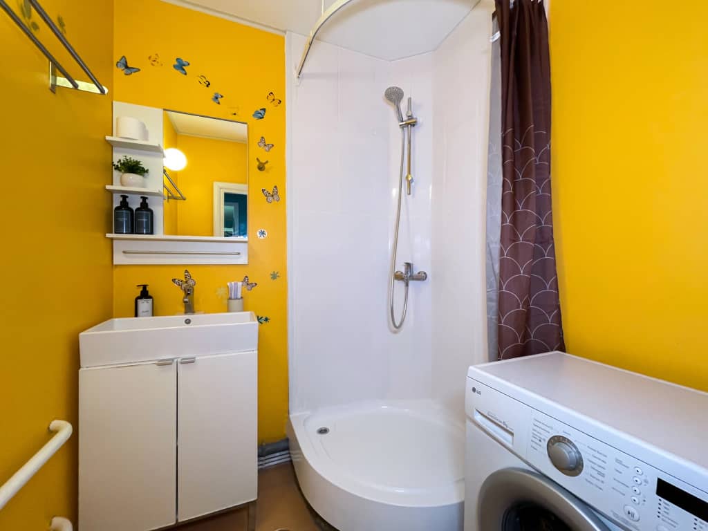 Квартира Like Home Apartment: фото 4