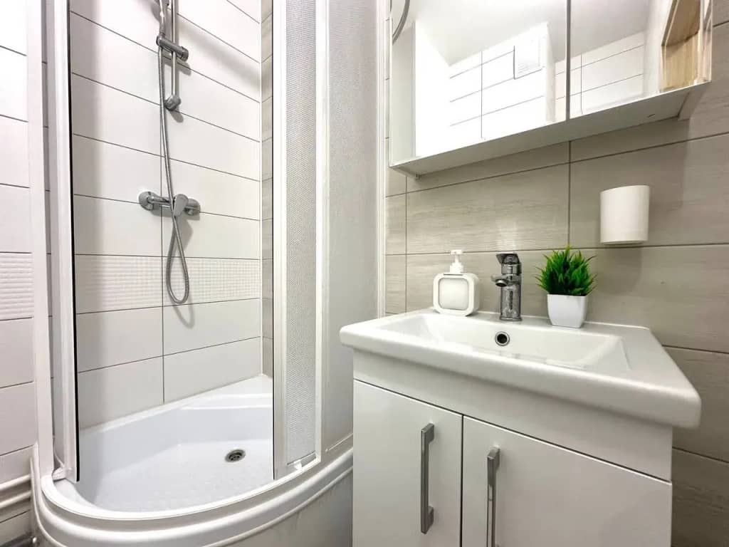 Апартаменты EasyGuest с лоджией в ЖК Стрижи: фото 4