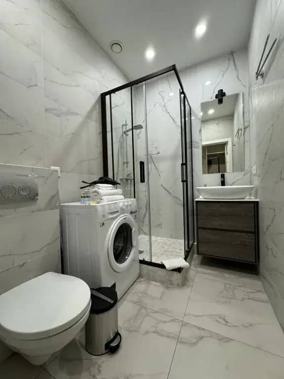 Апартаменты Стандартные с Красивым Видом и Балконом Business Apartments: фото 5