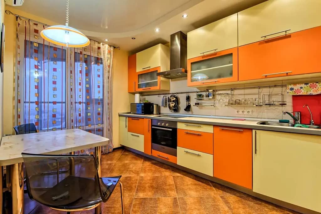 Двухкомнатные апартаменты Sutki Rent с красивым видом на город: фото 6