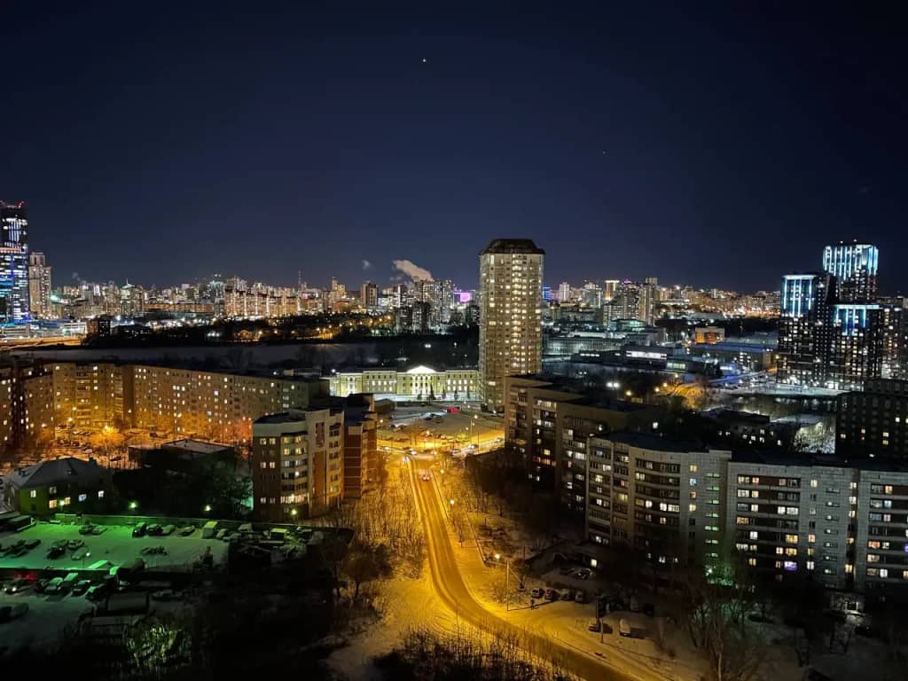 Apart Дом Стрелки вид на город у ж/д вокзала: фото 4