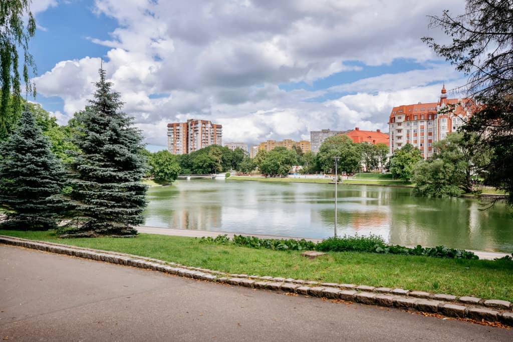 Апартаменты ApartMari В центре у озера: фото 4