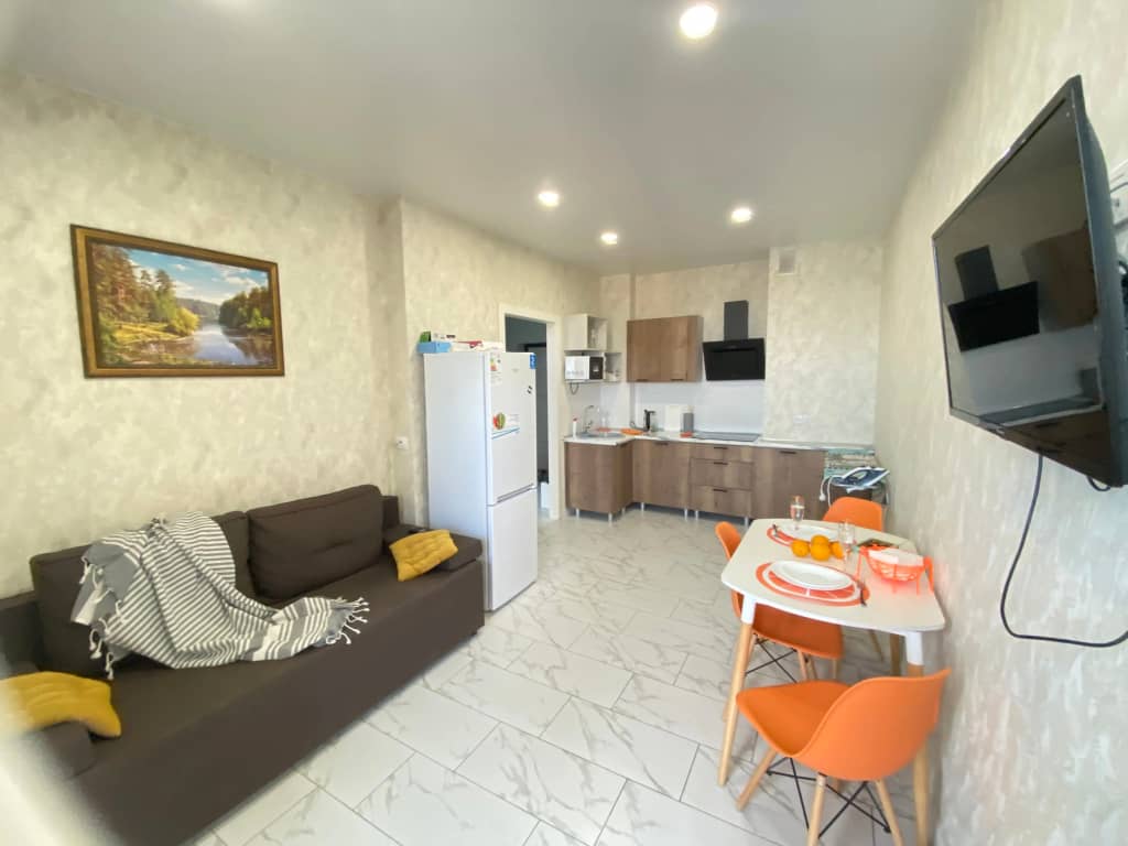 Апартаменты 1-комн квартира 41 кв.м. В ЦЕНТРЕ ул. Полежаева д.92: фото 5