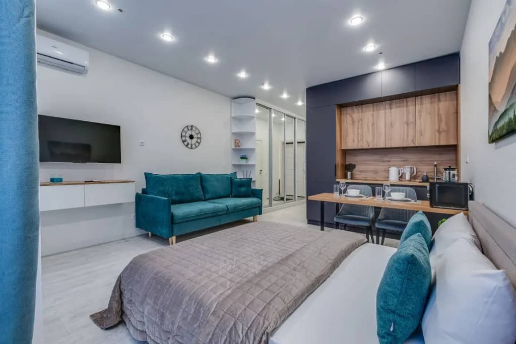 Апартаменты Представительский Люкс с Балконом и Красивым Видом Business Apartments: фото 7