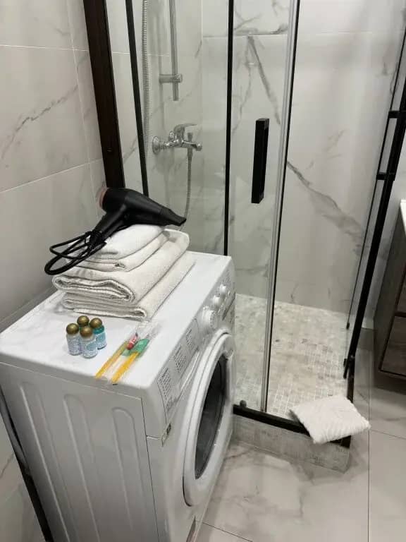 Апартаменты Стандартные с Красивым Видом и Балконом Business Apartments: фото 6
