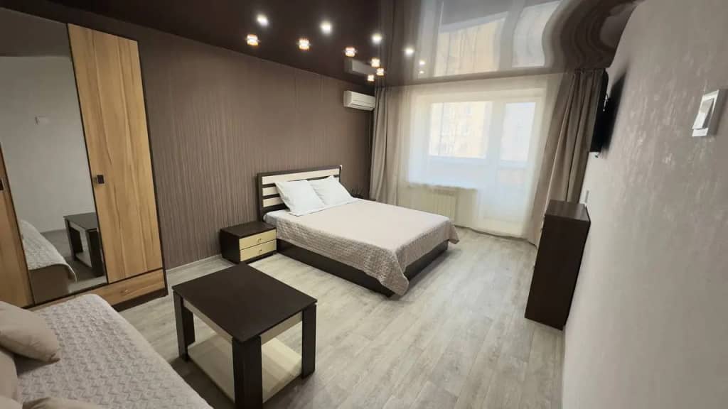 Квартира 1-комн 4чел ApartLand Первостроителей Аллея Труда Центр: фото 6