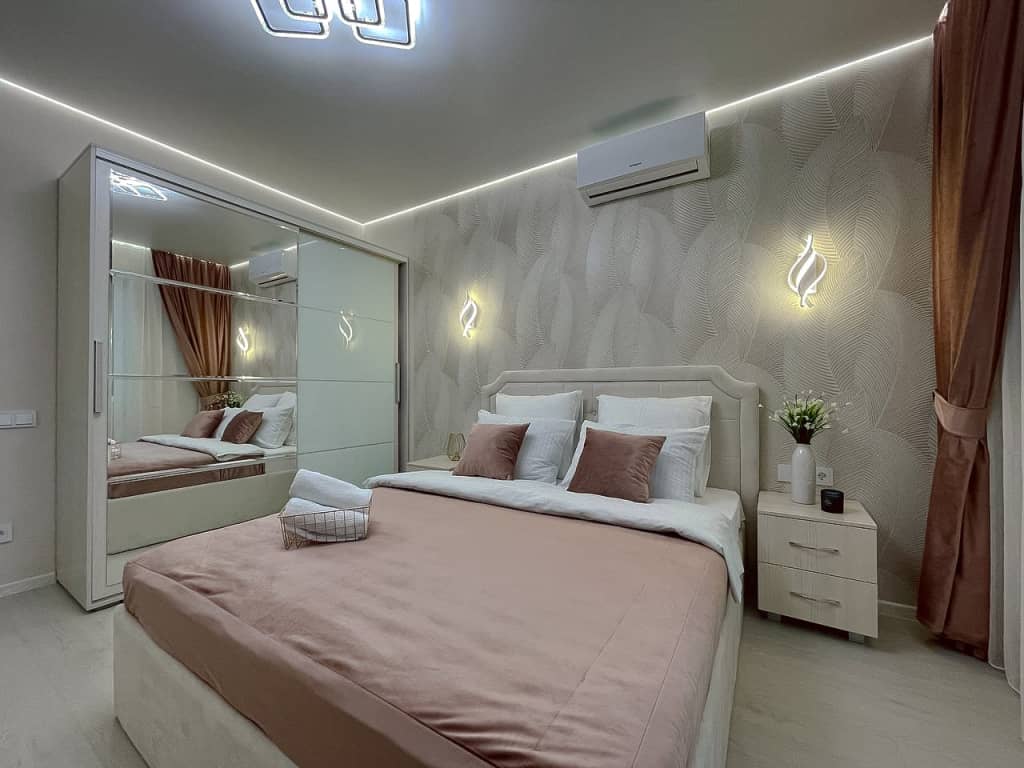 Апартаменты 337 KvartHotel Premium Трофимова 6: фото 5