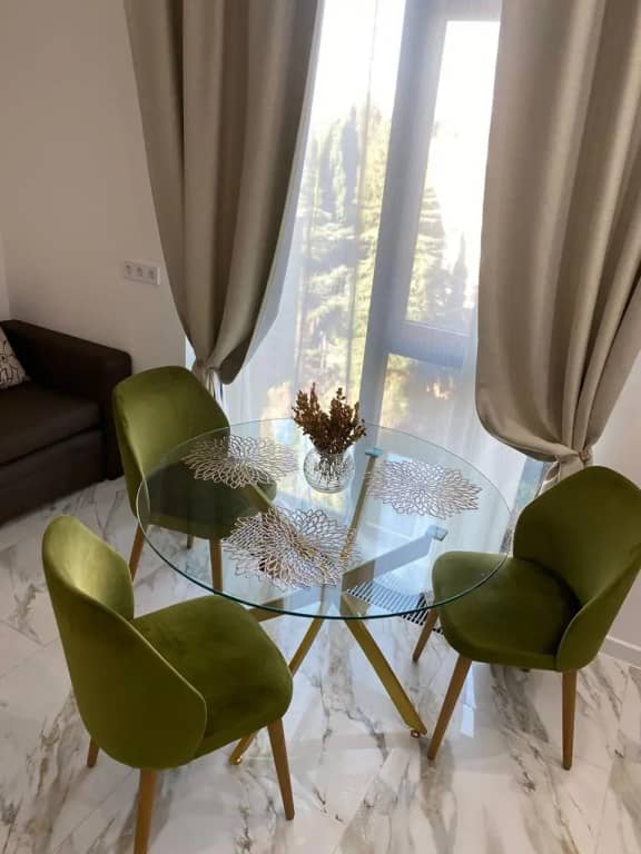 S Basseynom ZHK Metropol Apartments: фото 5