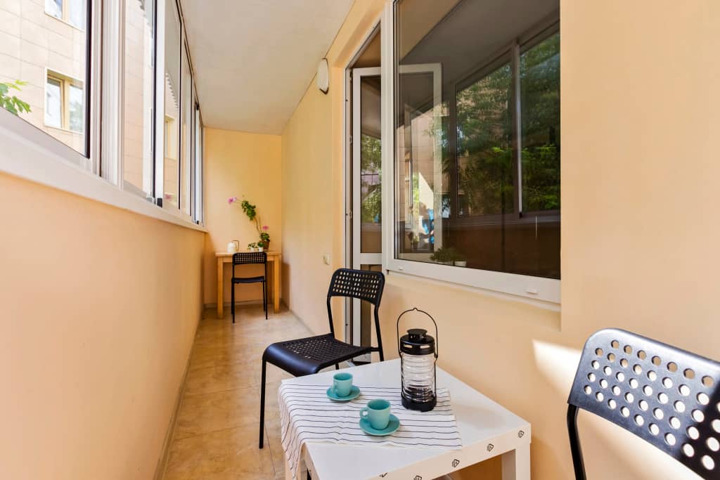 2-room Apartment 2 Min Walk From Food Mall DEPO: фото 4