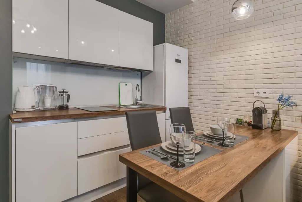 Апартаменты Улучшенные с Балконом и Видом на Парк Business Apartments: фото 7