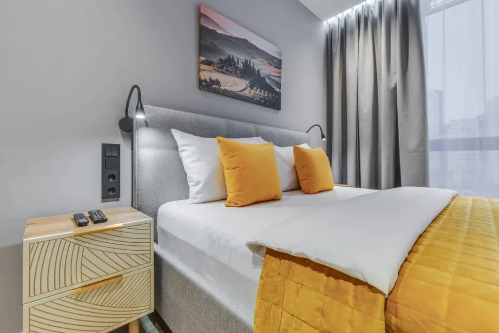Апартаменты Трёхместные Делюкс с Видом на Город Business Apartments: фото 4