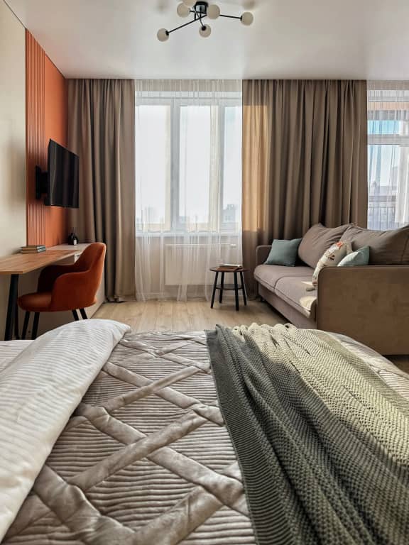 Квартира-студия от GoodHome_ekb в современном районе Академический: фото 5