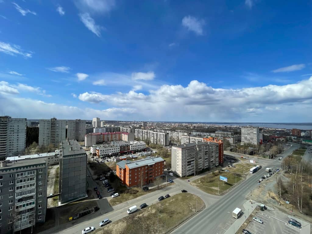 Апартаменты Та самая квартира в самом высоком доме города на 17-м этаже: фото 4