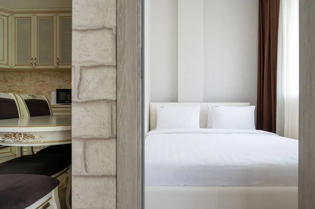 Апартаменты Red Apartments Арт Лайт Сити Апартамент Монро: фото 7