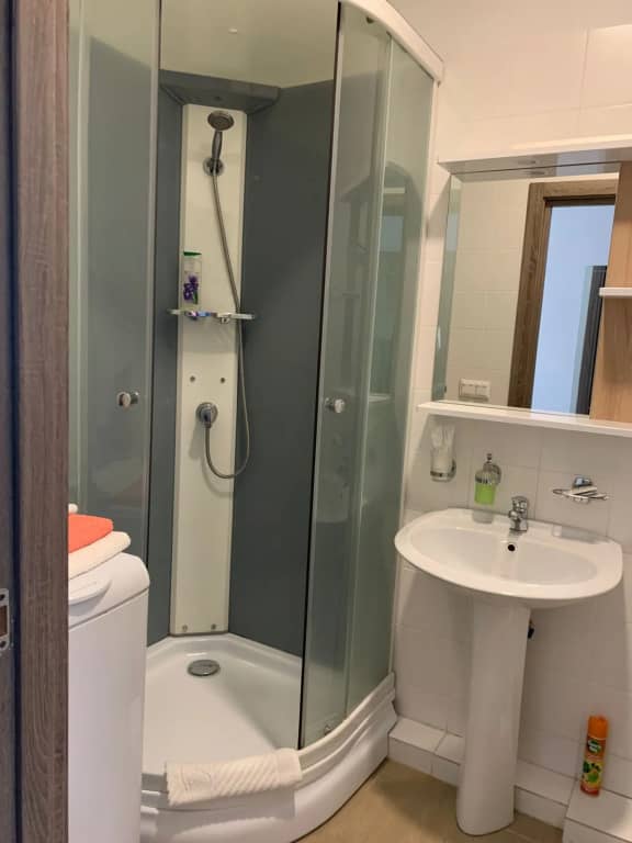 Апартаменты Apartanik Малышева 42а-1309: фото 4