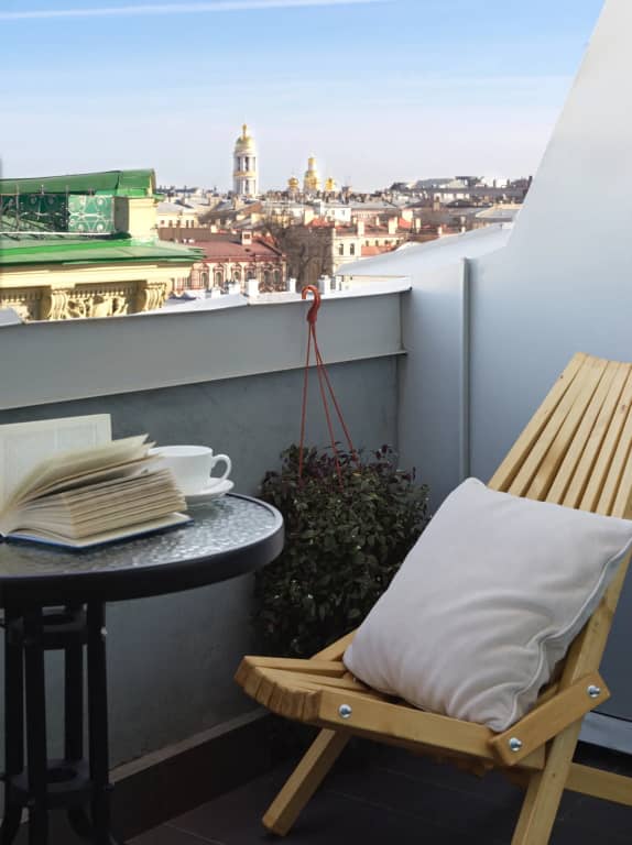 Апартаменты Minin Apartments Мансарда с двумя балконами на Невском 80 кв.м.: фото 6