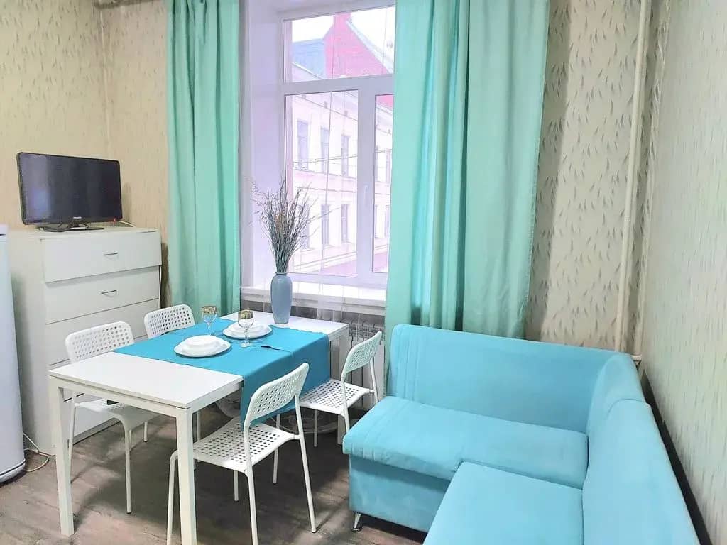 Квартира у Часовой Башни с Просторной Кухней: фото 4