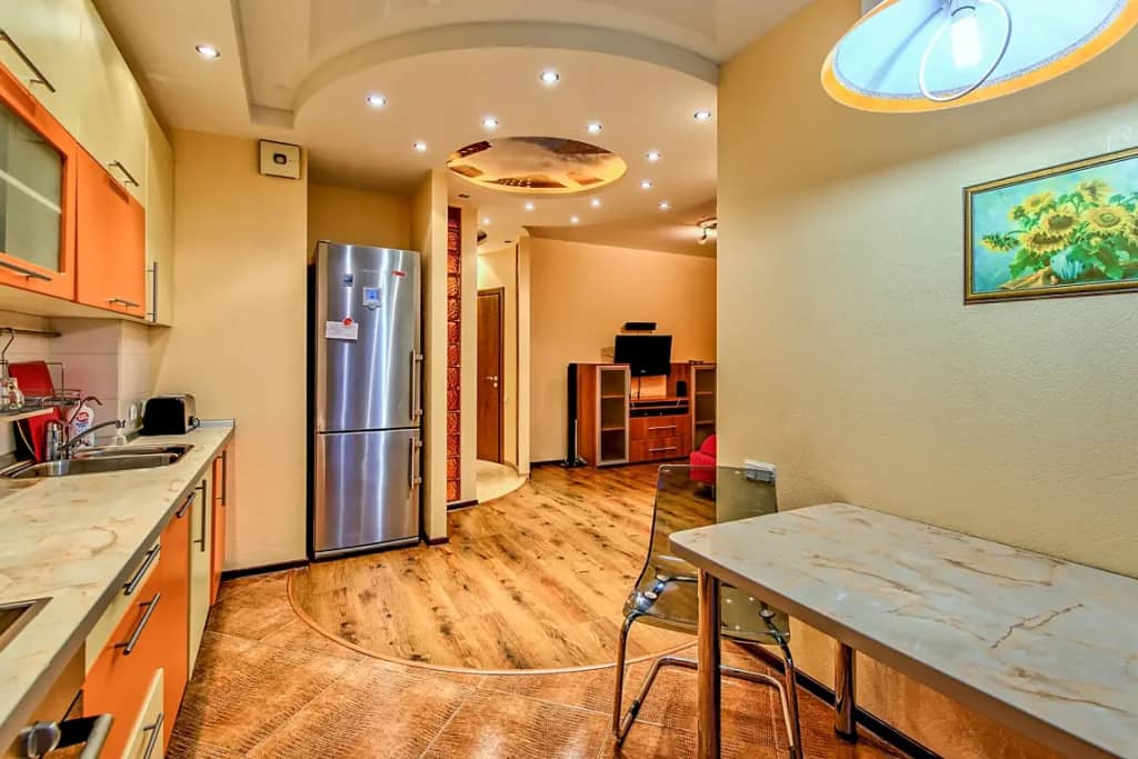 Двухкомнатные апартаменты Sutki Rent с красивым видом на город: фото 5