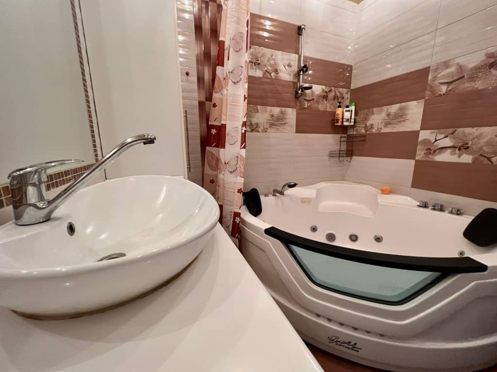 Апартаменты на Горького с джакузи: фото 7