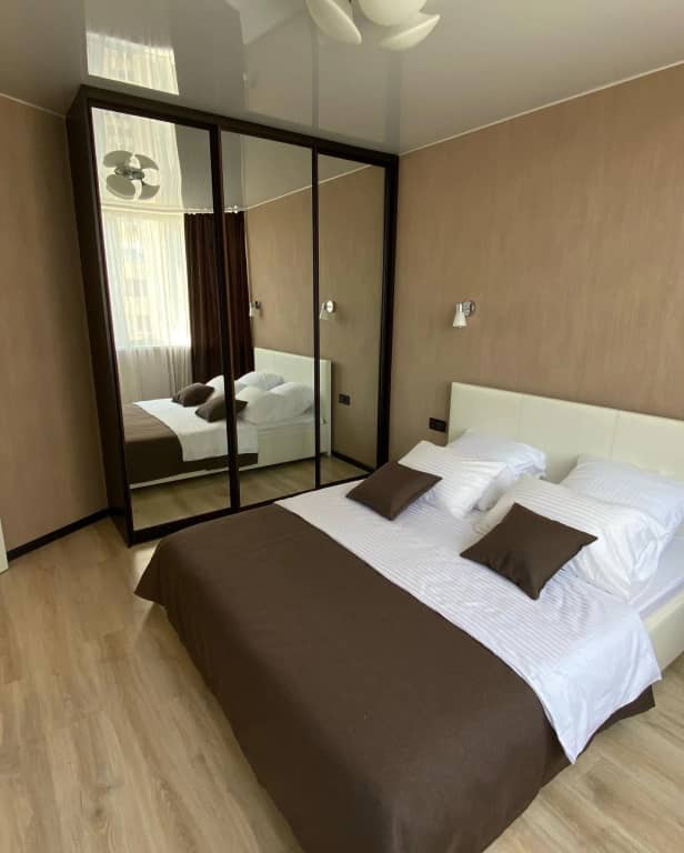 Апартаменты PosutochnoSV на Ак. Антонова: фото 4