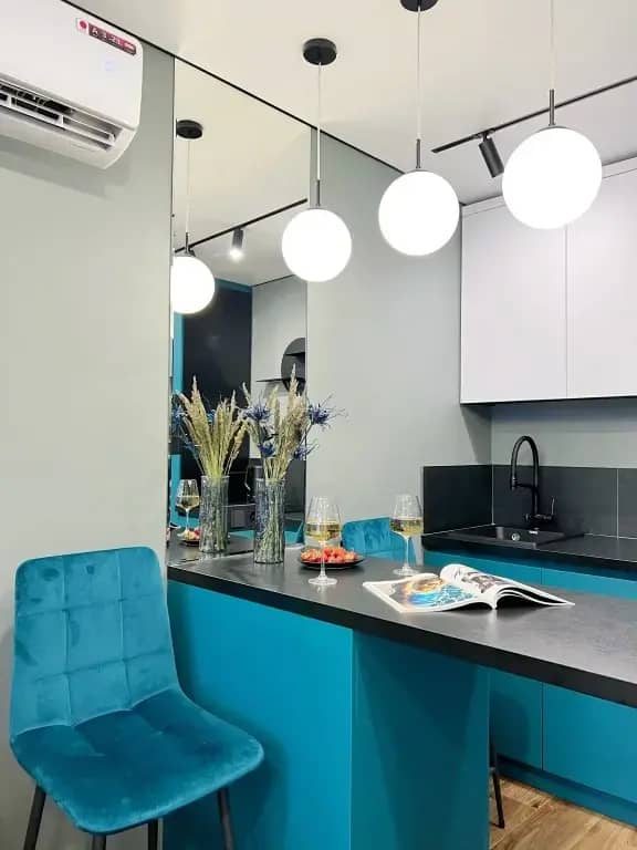 Роскошные апартаменты с королевской ванной в ЖК "Паруса" от Kravc Group: фото 7