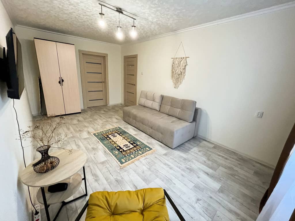 Квартира Life Kirovsk 8 Большая и Уютная: фото 6
