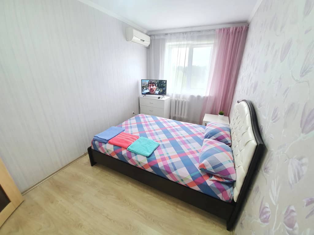 Квартира Виталий HouseRent Двухкомнатная по ул. Нефтяников, 27: фото 5