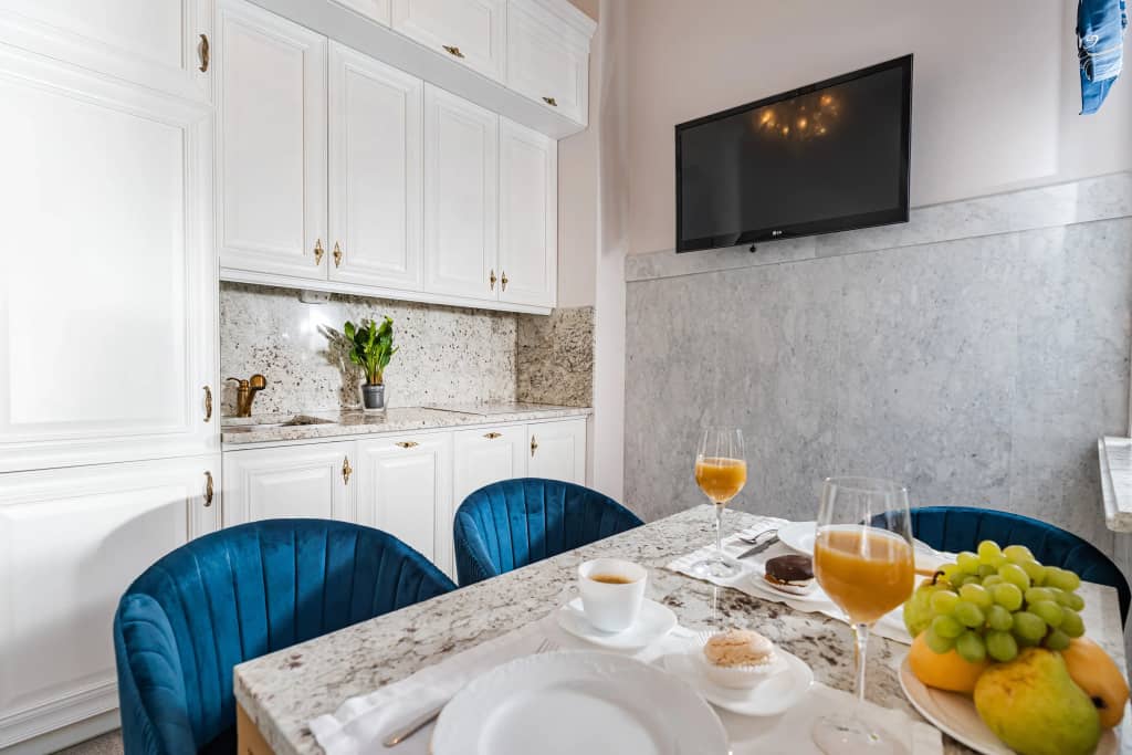 Апартаменты Palazzo 1861, Luxury Apartment near St Isaac's Square: фото 7