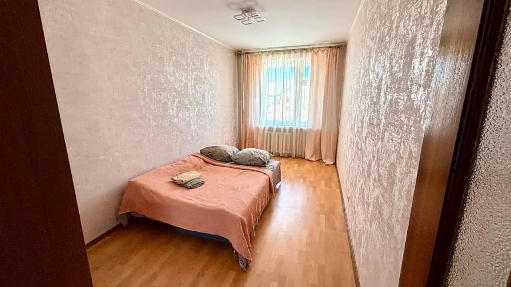 Квартира Трехкомнатная в Зеленой роще Уфы: фото 6