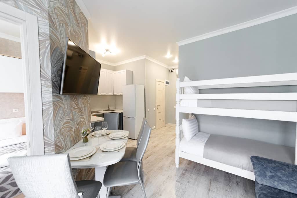 Апартаменты RED APARTMENTS Арт Лайт Сити апартамент Фальконе: фото 6
