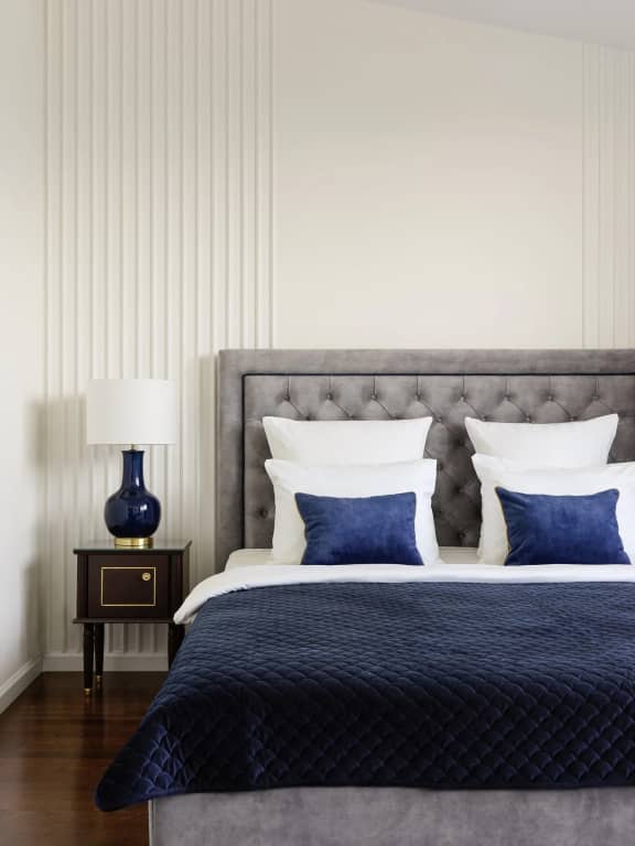 Апартаменты Minin Apartments Мансарда с двумя балконами на Невском 80 кв.м.: фото 5